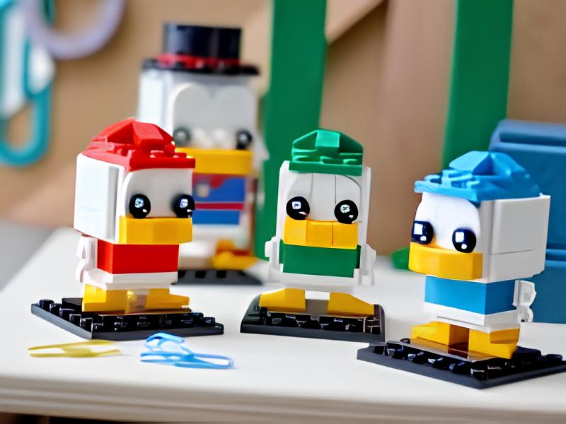 LEGO® BrickHeadz 40477 Scrooge McDuck, Huey, Dewey & Louie