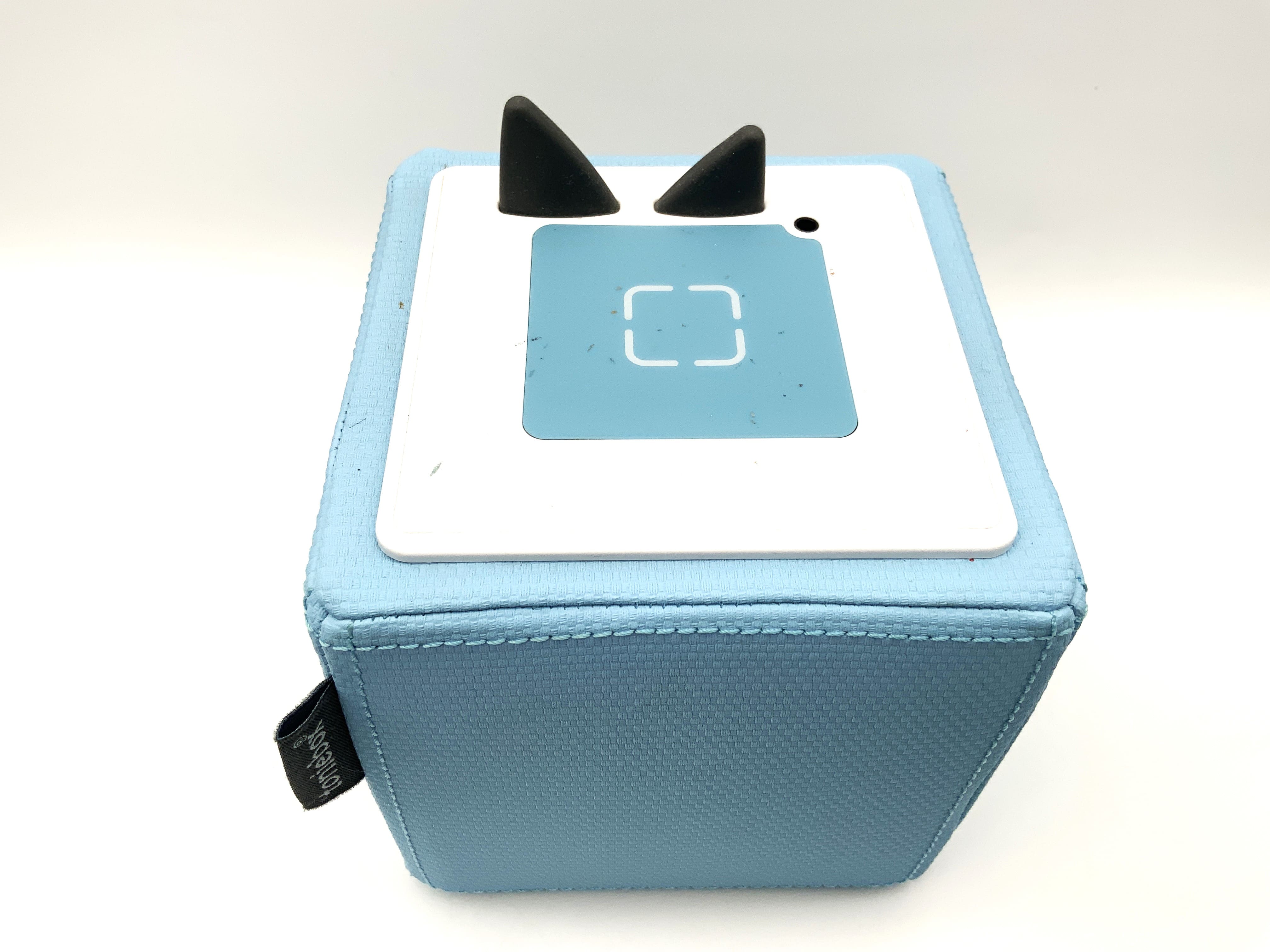 Toniebox Hellblau mit Ladestation für Toniefiguren Lautsprecher für Tonies