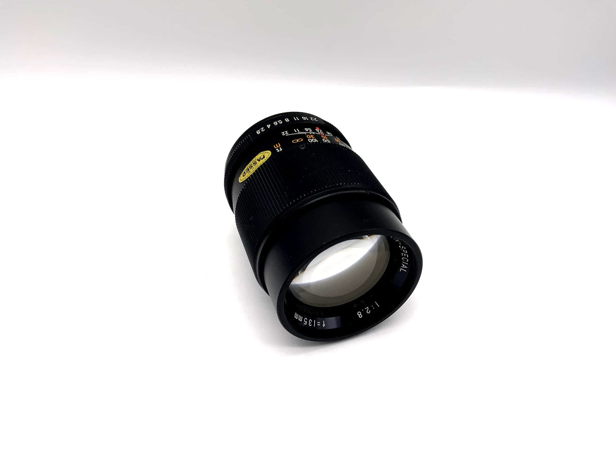 Revue Revuenon Special 135mm f/2.8 Objektiv (M42)
