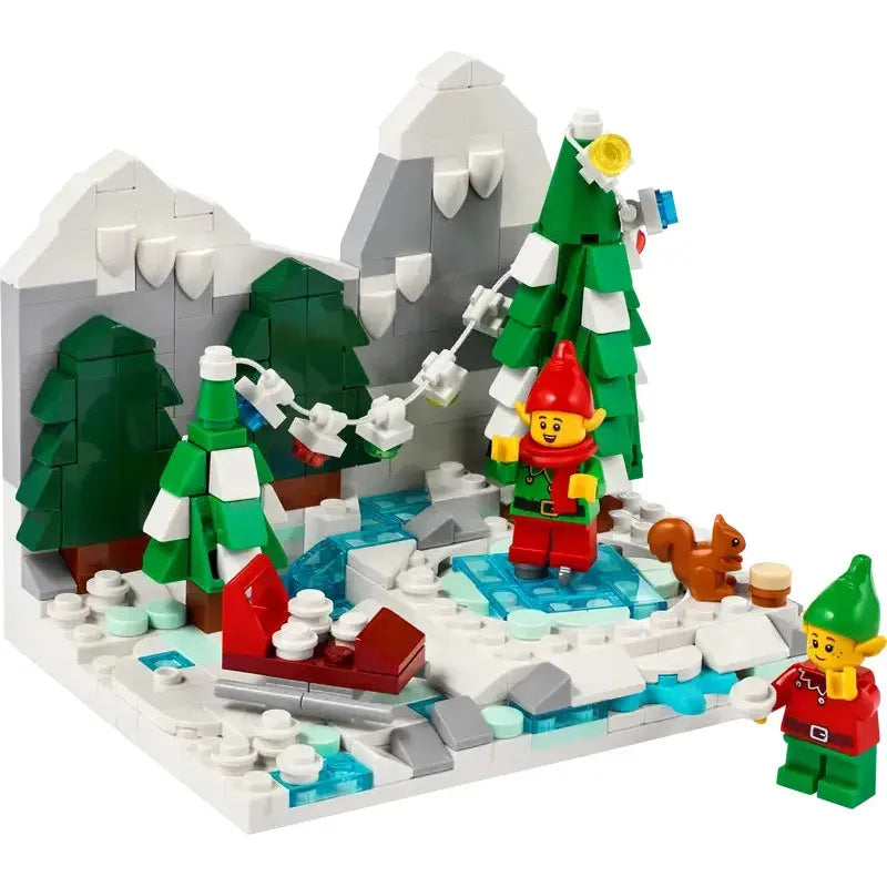 LEGO® GWP Winter Elves Scene 40564